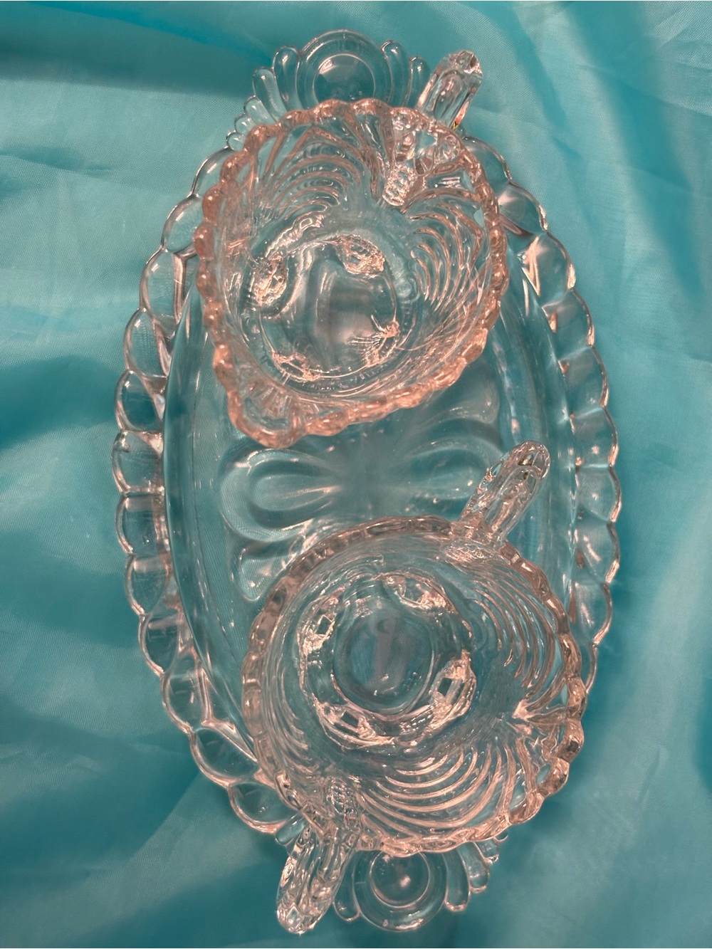 Vintage Clear Glass Sugar & Creamer Set w/ Matching Tray – Shell Swirl Pattern - Picture 8 of 13